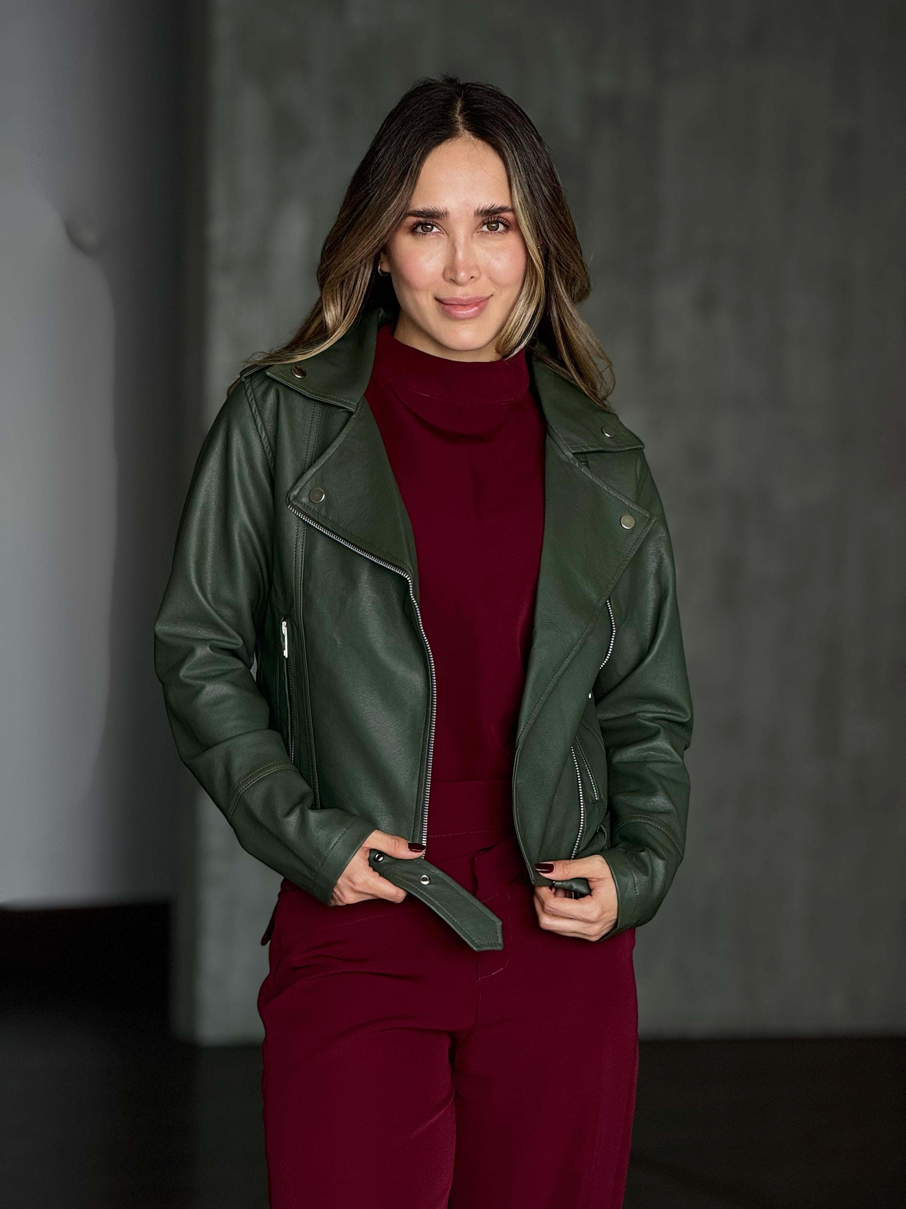 Combo Cazadora + Blusa Kol